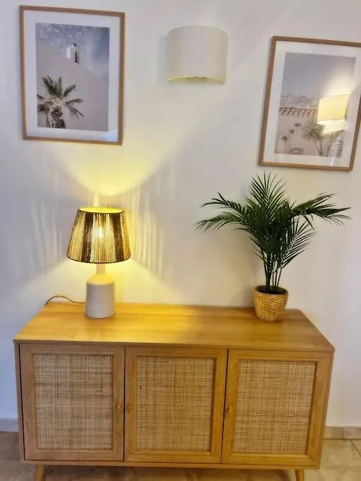 Magnifico Y Amplio Apartamento Con Terraza Fuengirola España
