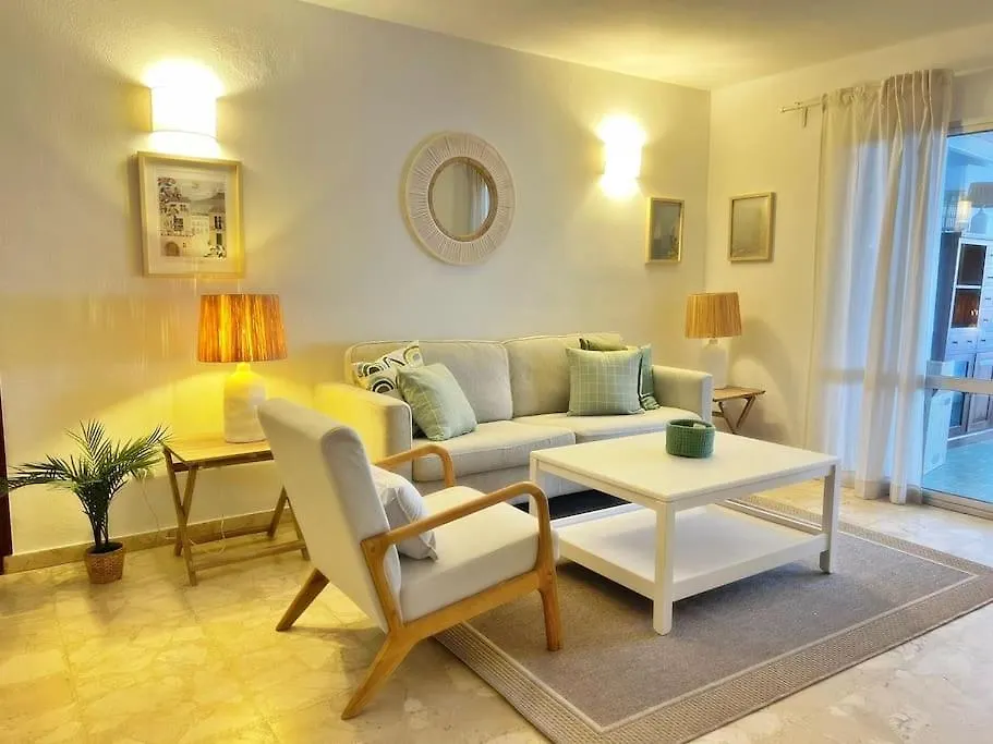 Magnifico Y Amplio Apartamento Con Terraza Fuengirola España