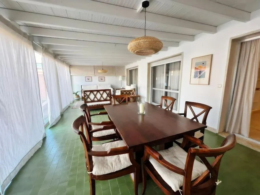 Magnifico Y Amplio Apartamento Con Terraza Fuengirola