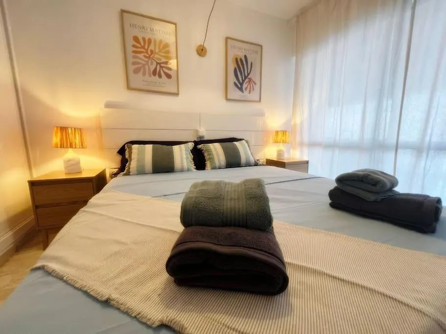Magnifico Y Amplio Apartamento Con Terraza Fuengirola